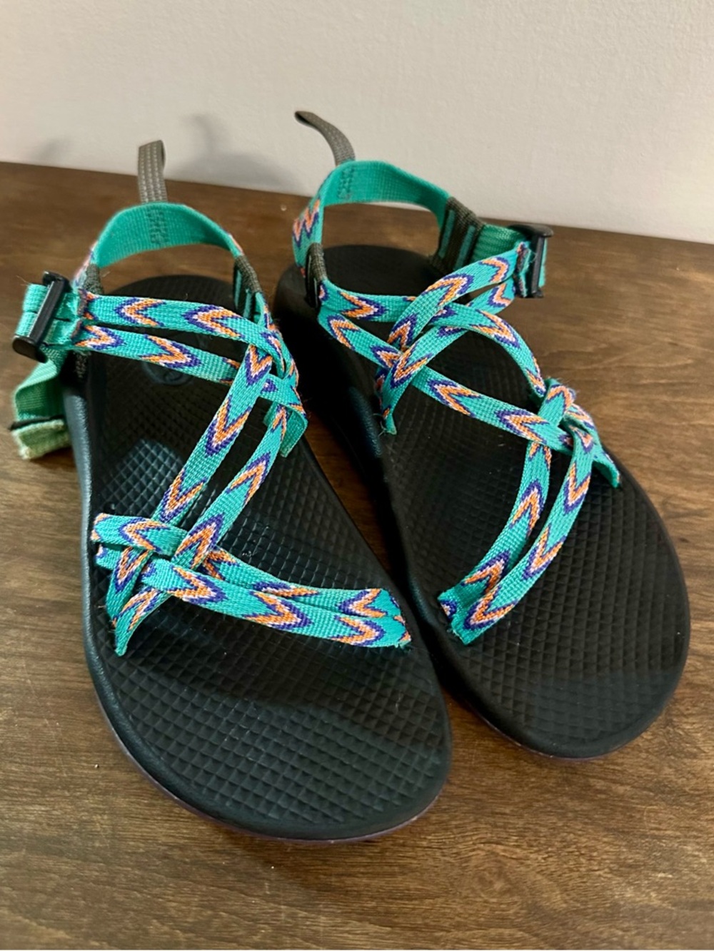 Kids Chaco Teal Blue Adjustable Hiking Athletic Sandals Youth Size 4